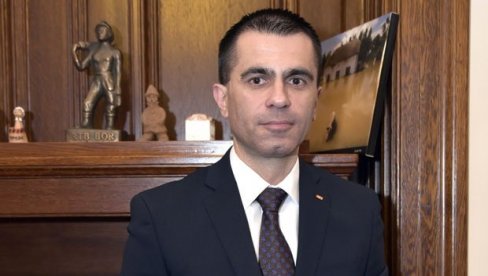НИЈЕ МОГАО ДА ДИШЕ Детаљи драме министра Милићевића у Солуну