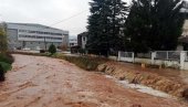 ВАНРЕДНА СИТУАЦИЈА НА ПАЛАМА! Страшне поплаве у Српској, критично у неколико насеља (ФОТО/ВИДЕО) ВАНРЕДНА СИТУАЦИЈА НА ПАЛАМА! Страшне поплаве у Српској, критично у неколико насеља (ФОТО/ВИДЕО)