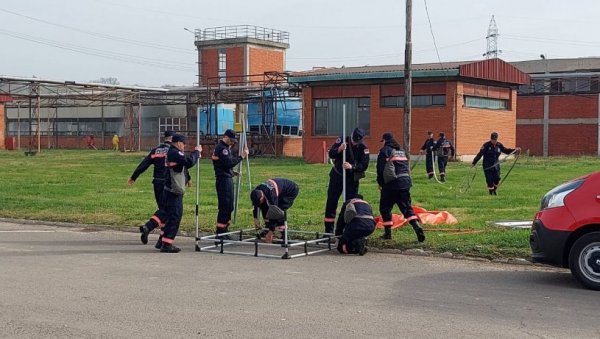 КРУШЕВАЦ, ТРСТЕНИК - СВЕ ГРМИ У РАСИНСКОМ ОКРУГУ: Погледајте како изгледа велика национална вежба „СИСТЕМ 2021” (ФОТО) КРУШЕВАЦ, ТРСТЕНИК - СВЕ ГРМИ У РАСИНСКОМ ОКРУГУ: Погледајте како изгледа велика национална вежба „СИСТЕМ 2021” (ФОТО)