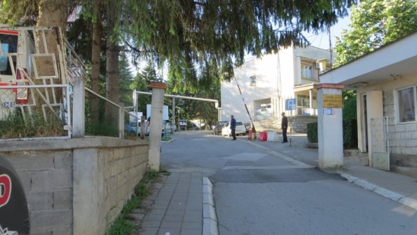 ДРАМА У СУРДУЛИЦИ: Возач Хитне помоћи полно злостављао пацијенткињу у току вожње? ДРАМА У СУРДУЛИЦИ: Возач Хитне помоћи полно злостављао пацијенткињу у току вожње?