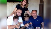 ПОЧИВАЈ У МИРУ ТАТА, ВОЛИМ ТЕ! Огласио се ванбрачни син Маринка Роквића (ФОТО) ПОЧИВАЈ У МИРУ ТАТА, ВОЛИМ ТЕ! Огласио се ванбрачни син Маринка Роквића (ФОТО)