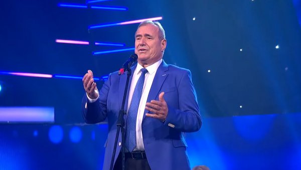 ЧЕДА МАРКОВИЋ О МАРИНКУ РОКВИЋУ: Изузетан певач, човек, родитељ и пријатељ ЧЕДА МАРКОВИЋ О МАРИНКУ РОКВИЋУ: Изузетан певач, човек, родитељ и пријатељ