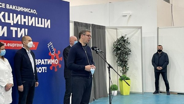 ВУЧИЋ О ЂИЛАСОВИМ НАПАДИМА: Увек су им Срби криви, то је опробани рецепт! ВУЧИЋ О ЂИЛАСОВИМ НАПАДИМА: Увек су им Срби криви, то је опробани рецепт!