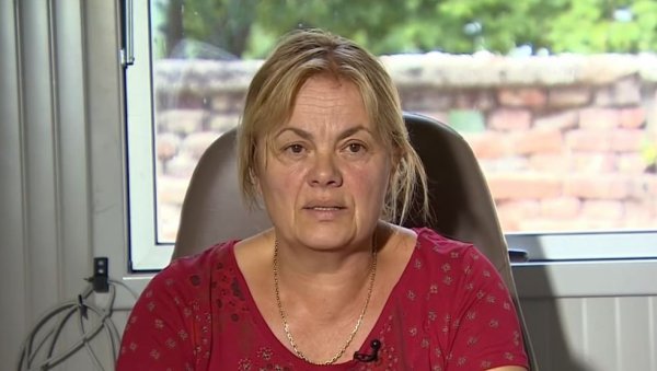 ПАО ЈОЈ ЦРЕП НА ГЛАВУ: Инцидент усред порушене Глине, повређена заменица градоначелника! ПАО ЈОЈ ЦРЕП НА ГЛАВУ: Инцидент усред порушене Глине, повређена заменица градоначелника!
