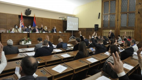ОДБОРНИЦИ О ТРАСАМА БУДУЋЕГ МЕТРОА: Седница Скупштине града заказана за данас, на дневном реду неколико битних тачака ОДБОРНИЦИ О ТРАСАМА БУДУЋЕГ МЕТРОА: Седница Скупштине града заказана за данас, на дневном реду неколико битних тачака