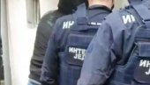 AKCIJA POLICIJE U MIRIJEVU: Napadnuti inspektori, zaplenjena dva kilograma droge