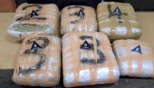 УХАПШЕНО ЈЕДНО ЛИЦЕ: Пријепољска полиција запленила више од 70 килограма дроге УХАПШЕНО ЈЕДНО ЛИЦЕ: Пријепољска полиција запленила више од 70 килограма дроге