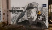 MLADI OČISTILI MURAL RATKU MLADIĆU: Nema više bele farbe na liku generala MLADI OČISTILI MURAL RATKU MLADIĆU: Nema više bele farbe na liku generala
