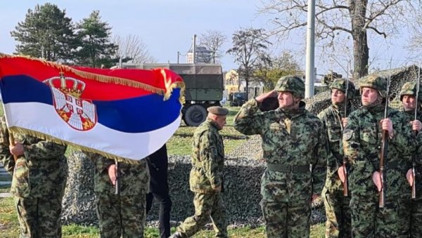 ПРЕДСЕДНИК О СЛУЖЕЊУ ОБАВЕЗНОГ ВОЈНОГ РОКА: Постоји низ отворених питања, још увек нема одлуке ПРЕДСЕДНИК О СЛУЖЕЊУ ОБАВЕЗНОГ ВОЈНОГ РОКА: Постоји низ отворених питања, још увек нема одлуке