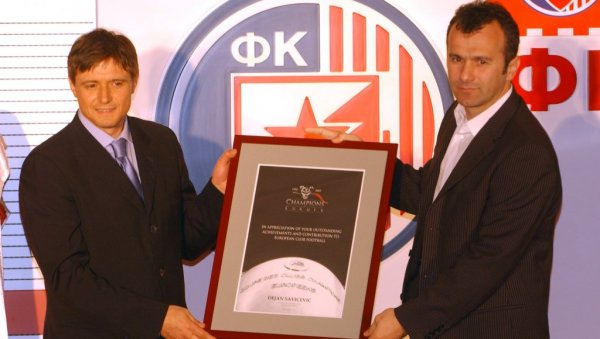 ДРАГАН СТОЈКОВИЋ ПИКСИ ОТКРИО: Дејо Савићевић одбио шесту Звзедину звезду! ДРАГАН СТОЈКОВИЋ ПИКСИ ОТКРИО: Дејо Савићевић одбио шесту Звзедину звезду!