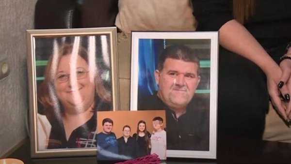 ПЕТ СМРТИ У ИСТОЈ КУЋИ Све о стравичној агонији породице Милошевић: Пред очима деце гасио се живот највољенијих ПЕТ СМРТИ У ИСТОЈ КУЋИ Све о стравичној агонији породице Милошевић: Пред очима деце гасио се живот највољенијих