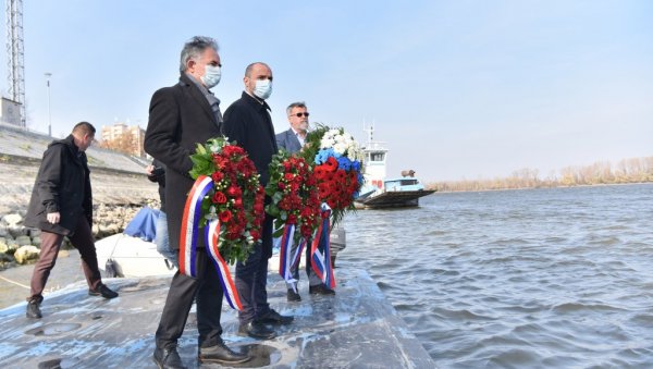 ПУПОВАЦ: ОВДЕ САМ ЗБОГ БУДУЋНОСТИ! Представници Срба у Хрватској одали почаст жртвама у Вуковару ПУПОВАЦ: ОВДЕ САМ ЗБОГ БУДУЋНОСТИ! Представници Срба у Хрватској одали почаст жртвама у Вуковару