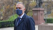 СТЕФАНОВИЋ ОДГОВОРИО САВИ МАНОЈЛОВИЋУ: Када је ракија лоша, хоће да удари у главу СТЕФАНОВИЋ ОДГОВОРИО САВИ МАНОЈЛОВИЋУ: Када је ракија лоша, хоће да удари у главу