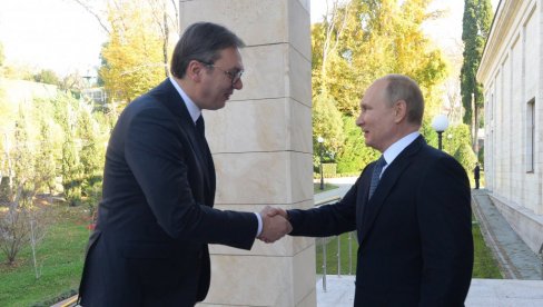 VUČIĆ OTKRIO ŠTA MU JE PUTIN REKAO: Ukrajinci bi da bombarduju Moskvu, ali na Zapadu imaju drugačiji plan VUČIĆ OTKRIO ŠTA MU JE PUTIN REKAO: Ukrajinci bi da bombarduju Moskvu, ali na Zapadu imaju drugačiji plan