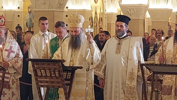 ГОДИШЊА СТИПЕНДИЈА СПЦ: За најбоље студенте у спомен Иринеја (ФОТО) ГОДИШЊА СТИПЕНДИЈА СПЦ: За најбоље студенте у спомен Иринеја (ФОТО)