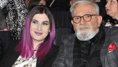 ЖЕЉКО САМАРЏИЋ ПОСТАЈЕ ДЕДА: Лепе вести у кући познатог певача (ФОТО) ЖЕЉКО САМАРЏИЋ ПОСТАЈЕ ДЕДА: Лепе вести у кући познатог певача (ФОТО)