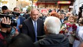 ОБЕЗБЕДИО ДРУГИ МАНДАТ: Румен Радев победник на председничким изборима у Бугарској ОБЕЗБЕДИО ДРУГИ МАНДАТ: Румен Радев победник на председничким изборима у Бугарској