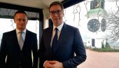 DIVAN RUČAK NA PETROVARADINU: Vučić ugostio Petera Sijarta (FOTO)