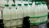 MLEKO 128 DINARA Vlada izmenila uredbu: Smanjena trgovačka marža i zabranjen izvoz MLEKO 128 DINARA Vlada izmenila uredbu: Smanjena trgovačka marža i zabranjen izvoz