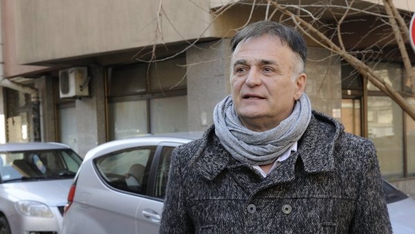 НЕСРЕЋА МУ ЈЕ ОДРЕДИЛА СУДБИНУ: Лечић се огласио након смрти Лаушевића НЕСРЕЋА МУ ЈЕ ОДРЕДИЛА СУДБИНУ: Лечић се огласио након смрти Лаушевића