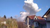 ДРАМА И ДАЉЕ ТРАЈЕ: Храбри ватрогасци извукли повређеног после експлозије у фабрици ДРАМА И ДАЉЕ ТРАЈЕ: Храбри ватрогасци извукли повређеног после експлозије у фабрици