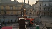 ЧИКА ПЕРА СТИГАО У СУБОТИЦУ: Постављен споменик Краљу Петру Првом Карађорђевићу ЧИКА ПЕРА СТИГАО У СУБОТИЦУ: Постављен споменик Краљу Петру Првом Карађорђевићу