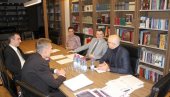 ОДРЖАН САСТАНАК РАДНЕ ГРУПЕ СНС: Српска напредна странка ће се борити против говора мржње и залагати за одговорне јавне наступе