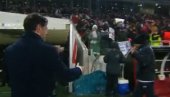 RUŽNA SCENA U MOSKVI: Čuveni Italijan zapanjio Ruse ponašanjem (VIDEO) RUŽNA SCENA U MOSKVI: Čuveni Italijan zapanjio Ruse ponašanjem (VIDEO)
