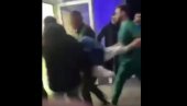 ПУЦАНО НА АУТОБУС КОЈИ ЈЕ ПРЕВОЗИО ДЕЦУ КОД ДЕЧАНА: Страдала два ученика и возач ПУЦАНО НА АУТОБУС КОЈИ ЈЕ ПРЕВОЗИО ДЕЦУ КОД ДЕЧАНА: Страдала два ученика и возач