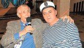 РАЗГОВОРИ СА ЈЕВГЕНИЈЕМ ЈЕВТУШЕНКОМ: Представљање књиге Горана Лазовића у КЦ Чукарица РАЗГОВОРИ СА ЈЕВГЕНИЈЕМ ЈЕВТУШЕНКОМ: Представљање књиге Горана Лазовића у КЦ Чукарица