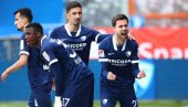 OVO POSTAJE (NE)NORMALNO: Srbin drugi put ove sezone postigao gol sa centra (VIDEO) OVO POSTAJE (NE)NORMALNO: Srbin drugi put ove sezone postigao gol sa centra (VIDEO)