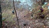 УЖАС У КАЊОНУ МОРАЧЕ: Српкиња слетела у провалију, погинула на месту УЖАС У КАЊОНУ МОРАЧЕ: Српкиња слетела у провалију, погинула на месту