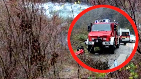 МАЈКА ПОГИНУЛА, СИН ТЕШКО ПОВРЕЂЕН: Детаљи страшне несреће у кањону Мораче, отац се попео из олупине да зове помоћ (ФОТО) МАЈКА ПОГИНУЛА, СИН ТЕШКО ПОВРЕЂЕН: Детаљи страшне несреће у кањону Мораче, отац се попео из олупине да зове помоћ (ФОТО)