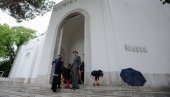ХОД ПО ЂАРДИНИМА: Изабран рад који ће нашу земљу представљати на Бијеналу ХОД ПО ЂАРДИНИМА: Изабран рад који ће нашу земљу представљати на Бијеналу