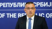 НАЈВЕЋА ЖУРКА: Бранислав Недимовић прославио рођендан на обележавању 13 година СНС НАЈВЕЋА ЖУРКА: Бранислав Недимовић прославио рођендан на обележавању 13 година СНС