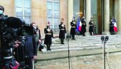 MAKRONU BLIŽI ŠOLC NEGO ANGELA: Novoizabrani kancelar Olaf Šulc za prvu inostranu posetu tradicionalno odabrao Francusku