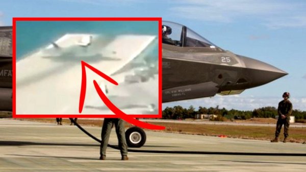 СНИМАК РУШЕЊА Ф-35 У МЕДИТЕРАН: Понос НАТО авијације се сручио у море, пилот висио са палубе (ВИДЕО) СНИМАК РУШЕЊА Ф-35 У МЕДИТЕРАН: Понос НАТО авијације се сручио у море, пилот висио са палубе (ВИДЕО)
