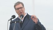 ВУЧИЋ ДАНАС У КОСТОЛЦУ: Председник своју крсну славу проводи са рударима ВУЧИЋ ДАНАС У КОСТОЛЦУ: Председник своју крсну славу проводи са рударима