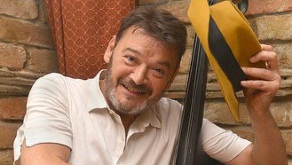 СЕЋАЊЕ НА ПРВАКА ДРАМЕ ТИХОМИРА АРСИЋА: На Сцени Раша Плаовић програм посвећен познатом глумцу СЕЋАЊЕ НА ПРВАКА ДРАМЕ ТИХОМИРА АРСИЋА: На Сцени Раша Плаовић програм посвећен познатом глумцу