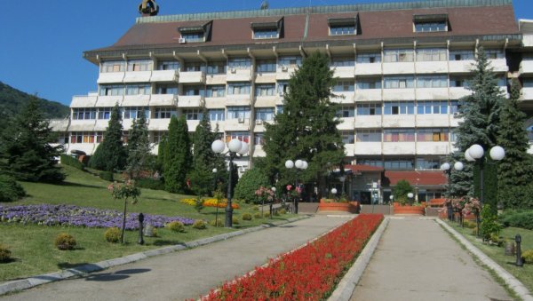 ВЕЛИКА АКЦИЈА ВЕЧЕРЊИХ НОВОСТИ: Водимо десеторо деце на рехабилитацију у Сокобању ВЕЛИКА АКЦИЈА ВЕЧЕРЊИХ НОВОСТИ: Водимо десеторо деце на рехабилитацију у Сокобању
