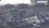 УБИЈЕНА ТРИ УЧЕНИКА: Пуцњава у средњој школи у Америци, петнаестогодишњак отворио ватру УБИЈЕНА ТРИ УЧЕНИКА: Пуцњава у средњој школи у Америци, петнаестогодишњак отворио ватру