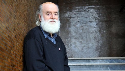 PJER JE KONKURS SA KARAKTEROM: Jugoslav Vlahović, legendarni karikaturista, ovogodišnji dobitnik nagrade Večernjih novosti PJER JE KONKURS SA KARAKTEROM: Jugoslav Vlahović, legendarni karikaturista, ovogodišnji dobitnik nagrade Večernjih novosti