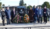 ПОСТАВЉЕН СПОМЕНИК НА ГРОБ ЖИВКЕ МАТИЋ: У месту где је рођена и преминула ПОСТАВЉЕН СПОМЕНИК НА ГРОБ ЖИВКЕ МАТИЋ: У месту где је рођена и преминула