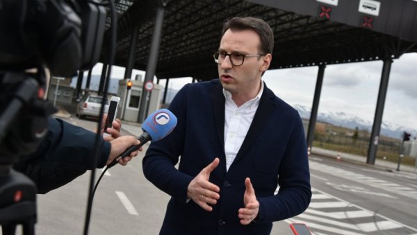 ПЕТКОВИЋ О СИТУАЦИЈИ НА КиМ: Курти и Османи директно покушавају да наруше мир ПЕТКОВИЋ О СИТУАЦИЈИ НА КиМ: Курти и Османи директно покушавају да наруше мир