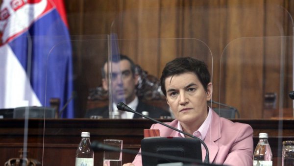 СРБИЈА МОЖЕ ДА БУДЕ ЗАДОВОЉНА Премијерка Брнабић: Очекујем отварање кластера до краја године СРБИЈА МОЖЕ ДА БУДЕ ЗАДОВОЉНА Премијерка Брнабић: Очекујем отварање кластера до краја године