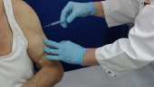ПОЧЕЛО ИСПИТИВАЊЕ У ИЗРАЕЛУ: Прва особа на свету примила четврту дозу вакцине против корона вируса