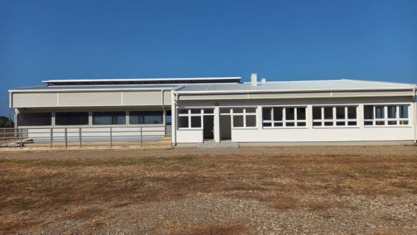 ГРАД СВЕ ПЛАЋА: Уклоњена стара огледна фарма у Бијељини ГРАД СВЕ ПЛАЋА: Уклоњена стара огледна фарма у Бијељини