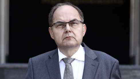 DODIK: Šmitu dani u BiH odbrojani (VIDEO) DODIK: Šmitu dani u BiH odbrojani (VIDEO)