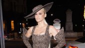 NATAŠA BEKVALAC PROGOVORILA O ELITNOJ PROSTITUCIJI: „Možda će me razapeti na krst“ NATAŠA BEKVALAC PROGOVORILA O ELITNOJ PROSTITUCIJI: „Možda će me razapeti na krst“