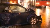 НЕСРЕЋА КОД ХРАМА СВЕТОГ САВЕ: Две особе лакше повређене - Саобраћај у застоју НЕСРЕЋА КОД ХРАМА СВЕТОГ САВЕ: Две особе лакше повређене - Саобраћај у застоју